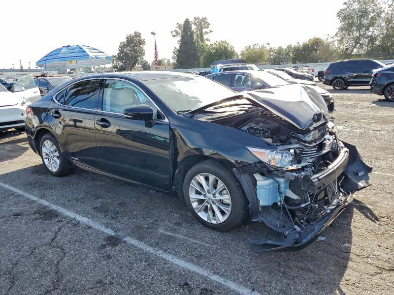 Photo 4 from auction – 2014 LEXUS ES 300H with VIN JTHBW1GG4E2039684