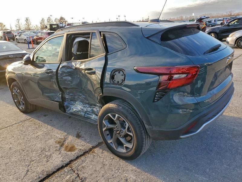 Photo 2 from auction – 2025 CHEVROLET TRAX 1LT with VIN KL77LHEPXSC075040