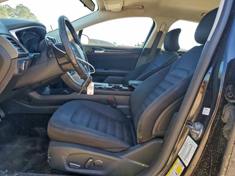 Photo 7 from auction – 2015 FORD FUSION SE with VIN 3FA6P0HD8FR232129