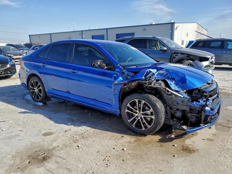 Photo 4 from auction – 2024 VOLKSWAGEN JETTA with VIN 3VWBM7BU2RM065283