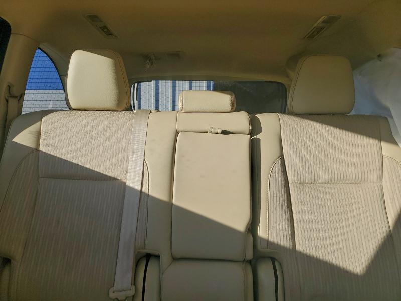 Photo 10 from auction – 2018 TOYOTA HIGHLANDER with VIN 5TDBZRFH6JS865876