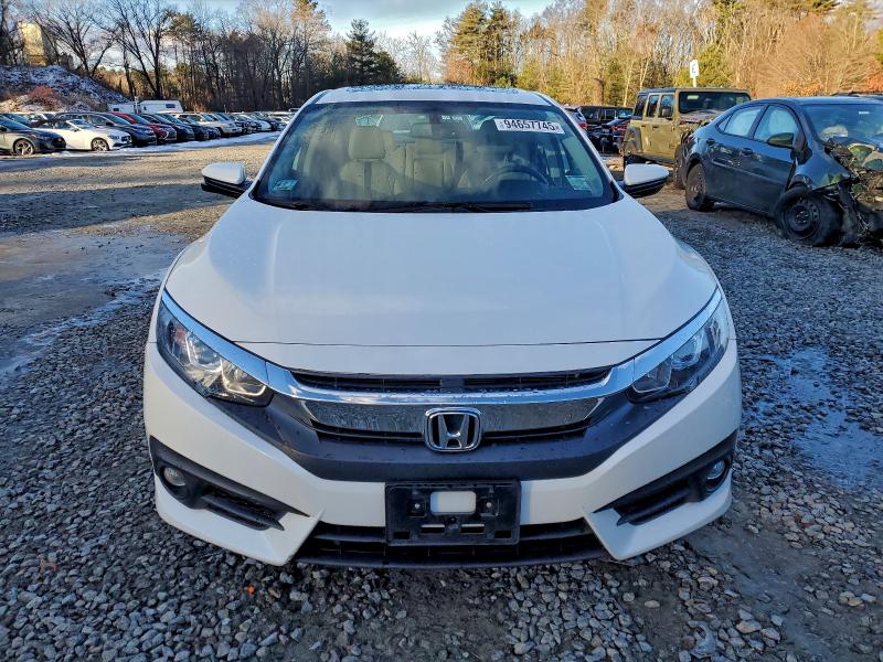 Photo 5 from auction – 2016 HONDA CIVIC EXL with VIN 19XFC1F77GE219308