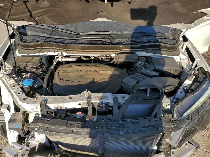 Photo 12 from auction – 2016 HONDA PILOT EXL with VIN 5FNYF5H56GB005276