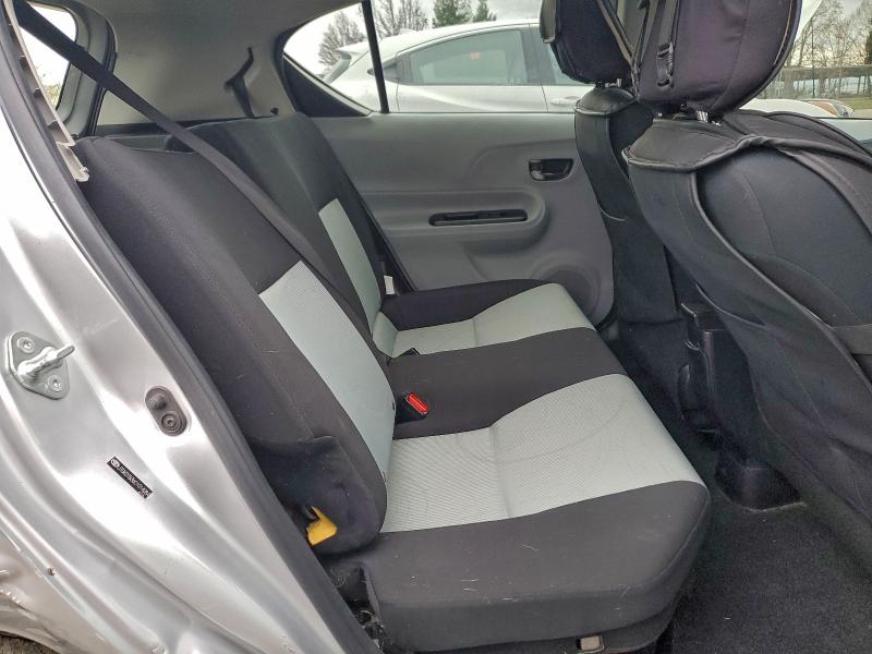 Photo 10 from auction – 2012 TOYOTA PRIUS C with VIN JTDKDTB36C1014084