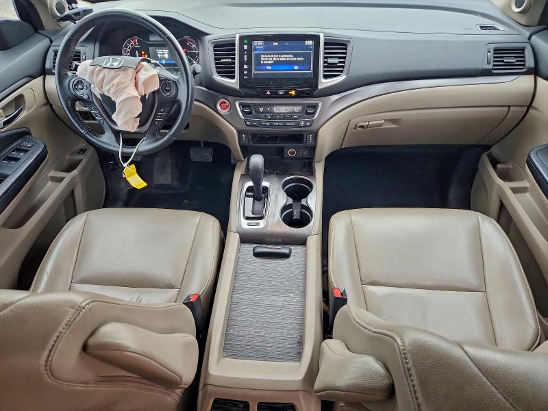 Фото 8 с аукциона – 2016 HONDA PILOT EXLN с VIN 5FNYF5H77GB051555