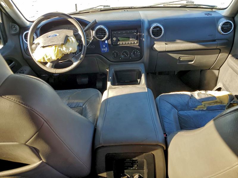 Photo 8 from auction – 2003 FORD EXPEDITION with VIN 1FMEU15L93LA29725