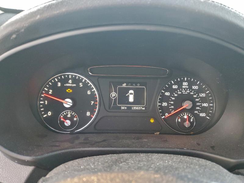Photo 9 from auction – 2016 KIA SORENTO EX with VIN 5XYPH4A19GG019897