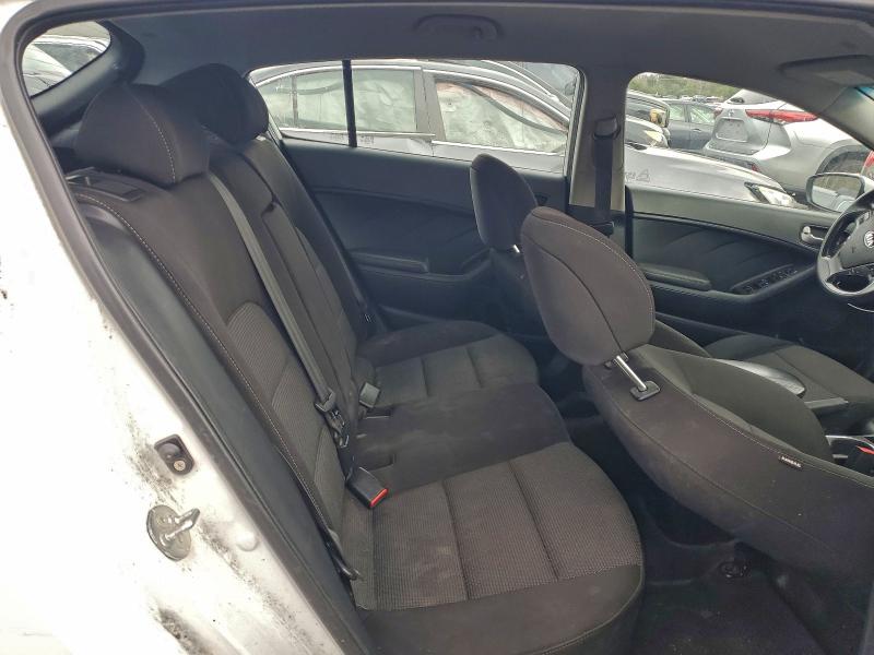 Photo 10 from auction – 2018 KIA FORTE with VIN KNAFK5A88J5774116