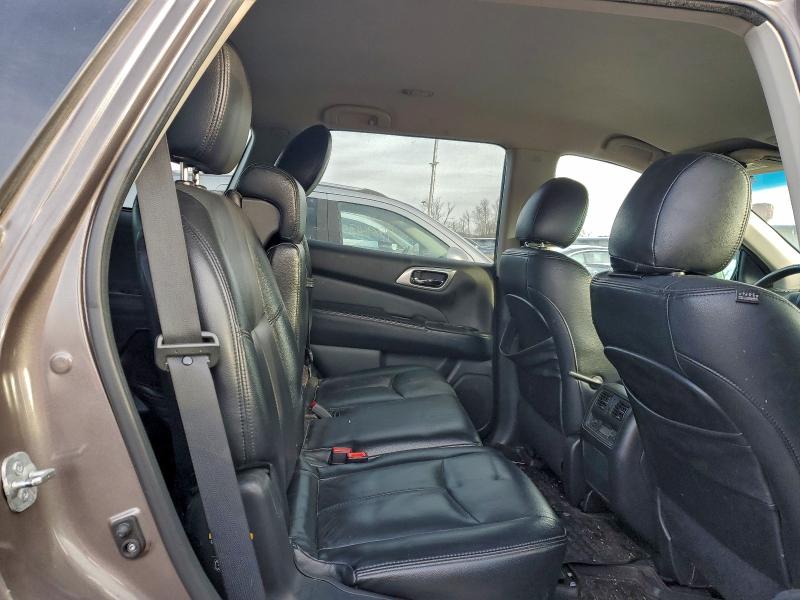 Photo 11 from auction – 2014 NISSAN PATHFINDER with VIN 5N1AR2MM2EC705547
