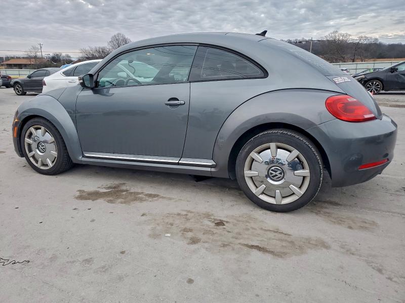 Photo 2 from auction – 2012 VOLKSWAGEN BEETLE with VIN 3VWJP7AT7CM631795
