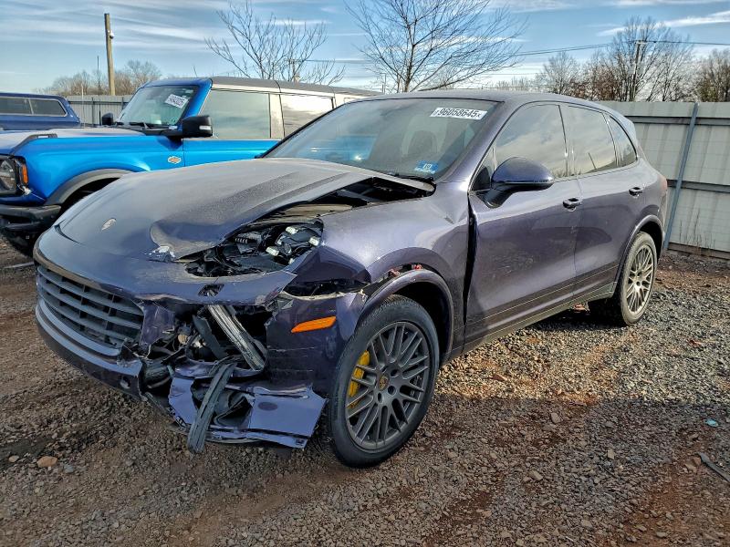 PORSCHE CAYENNE 2017 with VIN WP1AA2A29HKA84203 - Photo from auction
