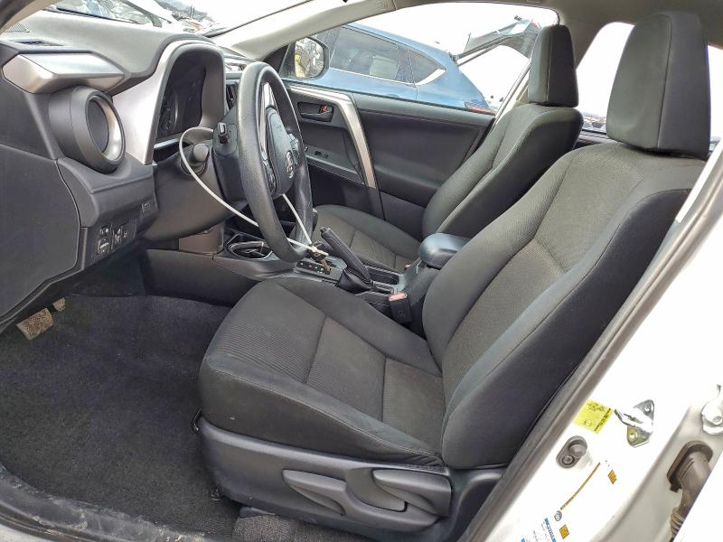 Photo 7 from auction – 2017 TOYOTA RAV4 with VIN JTMBFREV9HJ150159