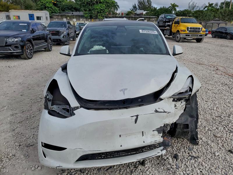 Photo 5 from auction – 2021 TESLA MODEL Y with VIN 5YJYGAED5MF116608