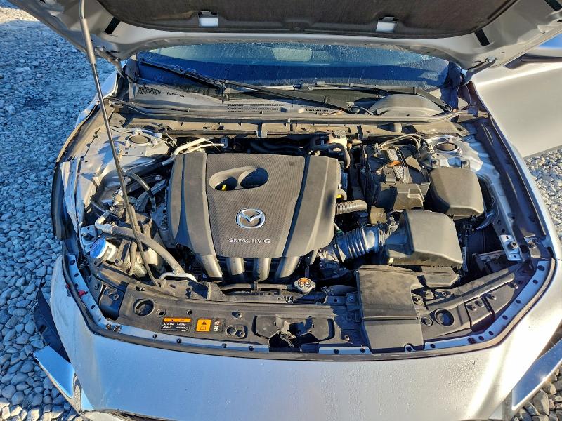 Photo 11 from auction – 2019 MAZDA 3 with VIN JM1BPABLXK1107054