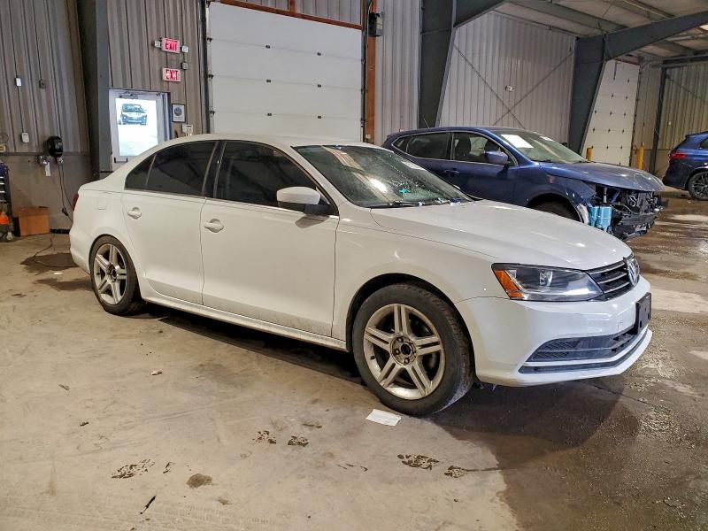 Photo 4 from auction – 2017 VOLKSWAGEN JETTA S with VIN 3VW2B7AJ1HM224242
