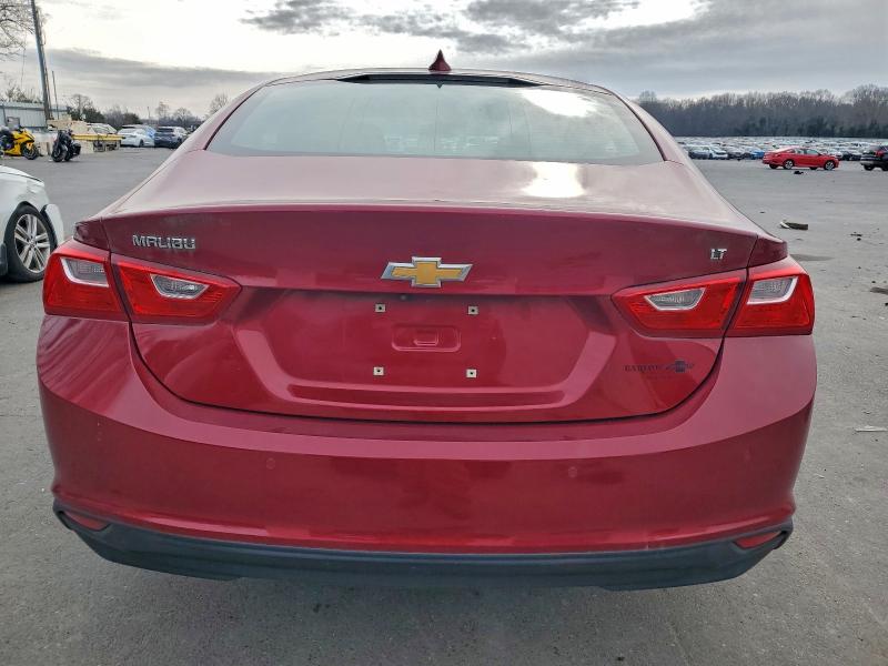 Photo 6 from auction – 2018 CHEVROLET MALIBU LT with VIN 1G1ZD5ST3JF268189
