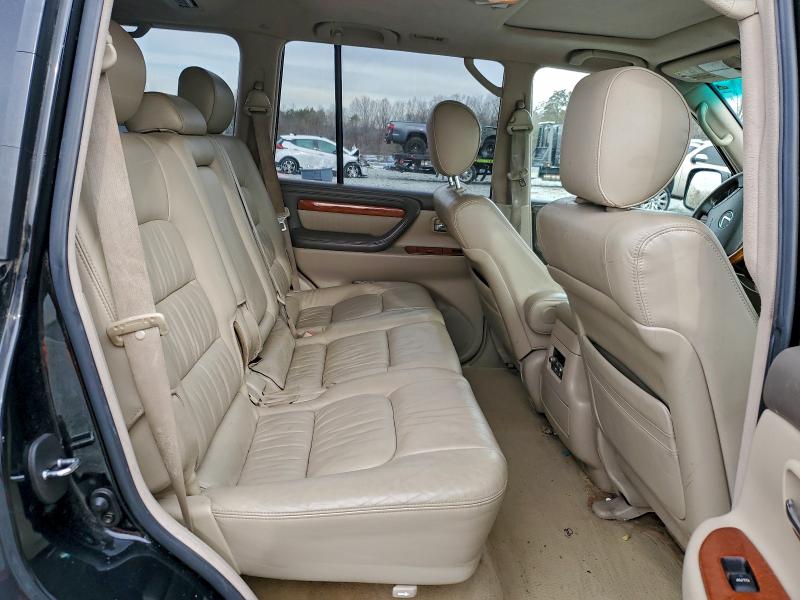 Photo 11 from auction – 2006 LEXUS LX 470 with VIN JTJHT00WX64012573