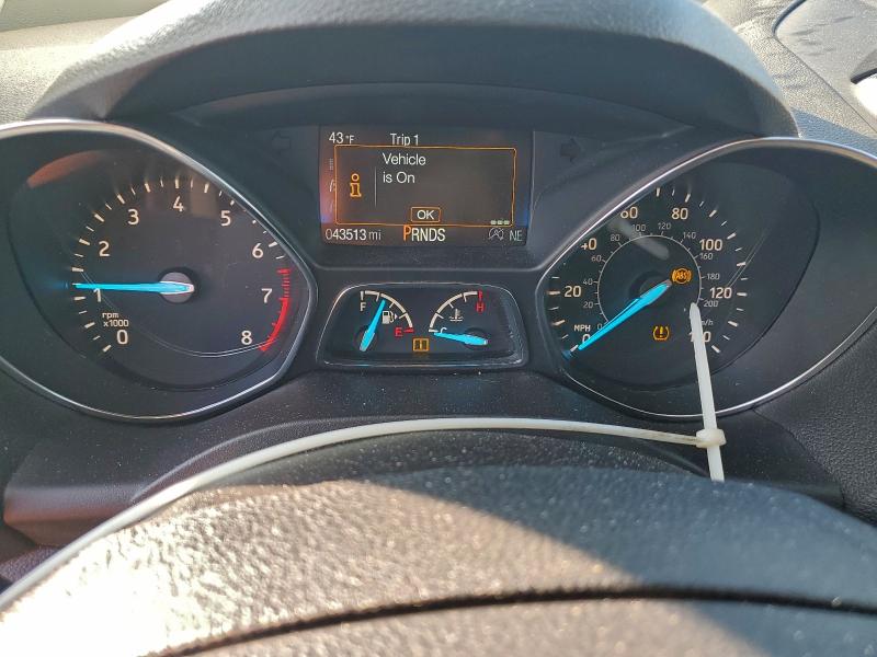 Photo 9 from auction – 2019 FORD ESCAPE with VIN 1FMCU9GD3KUC57644