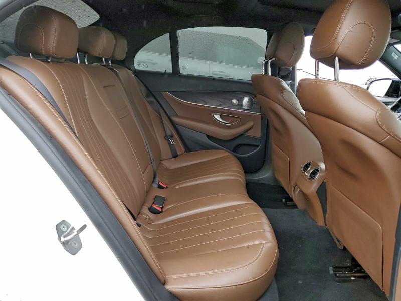 Photo 10 from auction – 2018 MERCEDES-BENZ E 300 with VIN WDDZF4JB7JA315859