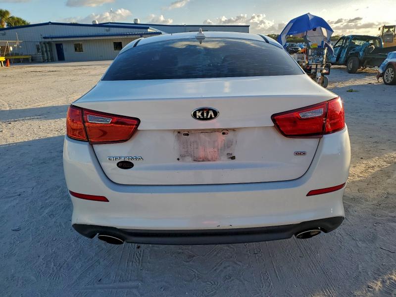 Photo 6 from auction – 2015 KIA OPTIMA LX with VIN 5XXGM4A77FG470314