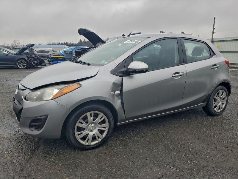 MAZDA MAZDA2 SPO 2014 with VIN JM1DE1KYXE0187413 - Photo from auction
