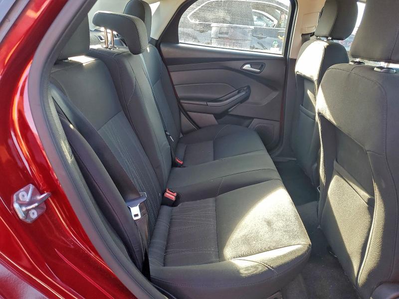 Photo 10 from auction – 2016 FORD FOCUS SE with VIN 1FADP3F21GL261045
