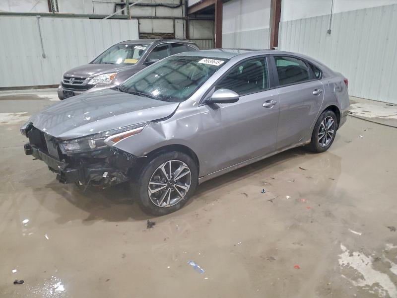 KIA FORTE 2024 with VIN 3KPF24AD5RE777985 - Photo from auction