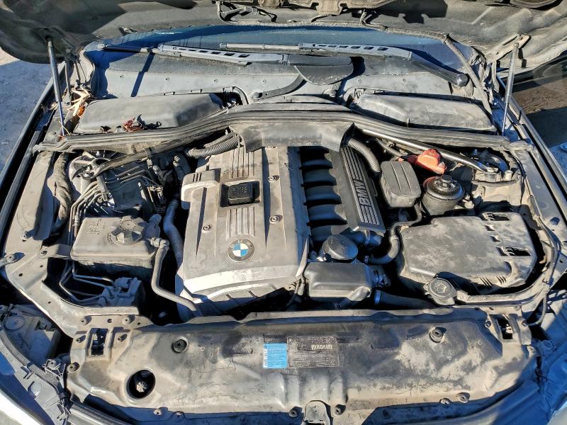 Photo 11 from auction – 2007 BMW 530 I with VIN WBANE73517CM45876