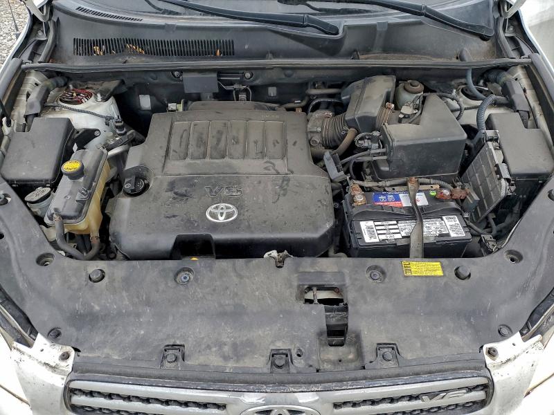 Photo 12 from auction – 2007 TOYOTA RAV4 LIMIT with VIN JTMBK31VX75021823