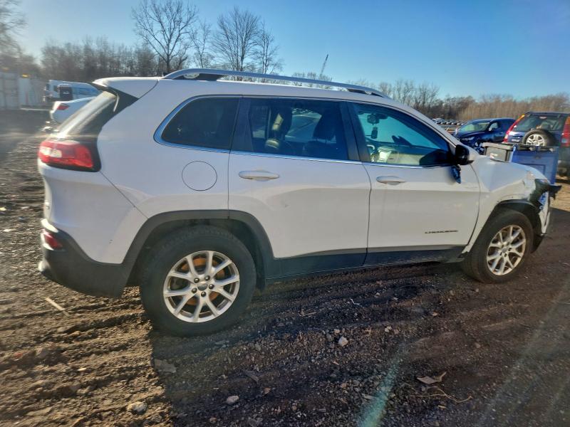 Photo 3 from auction – 2017 JEEP CHEROKEE L with VIN 1C4PJMCB0HW580164