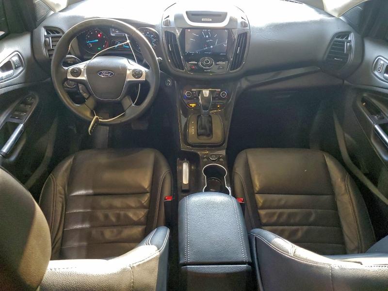 Photo 8 from auction – 2016 FORD ESCAPE with VIN 1FMCU9J9XGUB15352