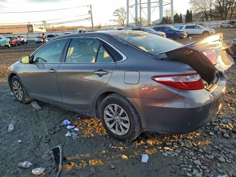 Photo 2 from auction – 2016 TOYOTA CAMRY LE with VIN 4T4BF1FK8GR539315