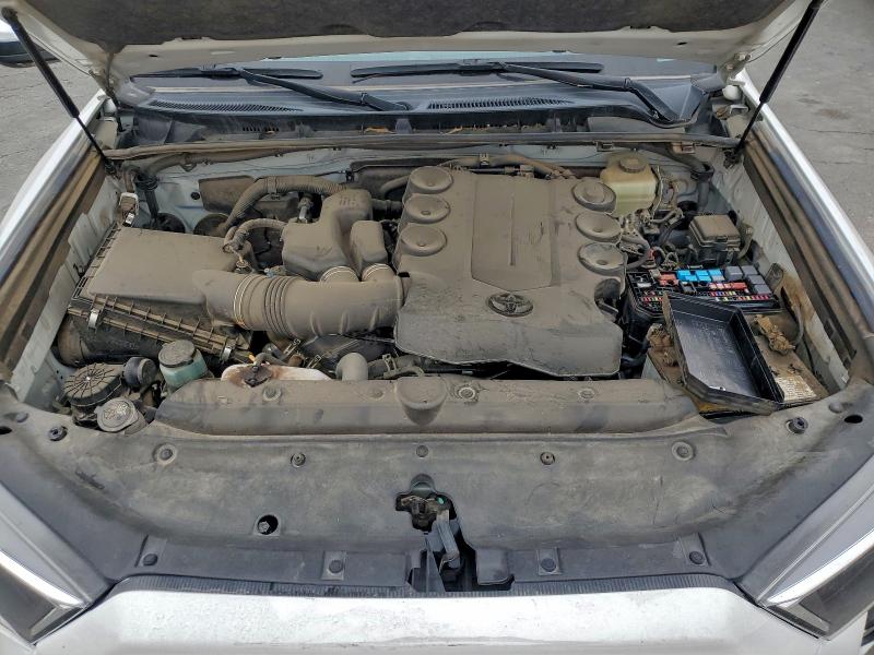 Photo 12 from auction – 2022 TOYOTA 4RUNNER TR with VIN JTETU5JR2N5991459