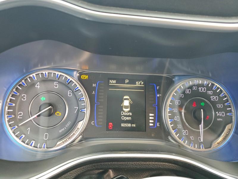 Photo 9 from auction – 2016 CHRYSLER 200 with VIN 1C3CCCAB4GN155397