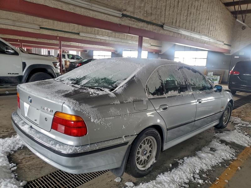 Photo 3 from auction – 1997 BMW 528 I AUTO with VIN WBADD6322VBW15700