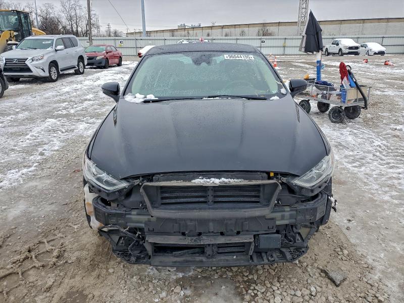Photo 5 from auction – 2019 FORD FUSION SE with VIN 3FA6P0HDXKR248763
