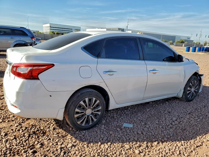 Photo 3 from auction – 2016 NISSAN SENTRA 4D with VIN 3N1AB7AP2GY215367