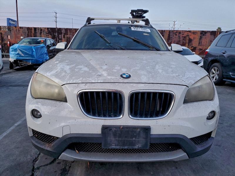 Photo 5 from auction – 2013 BMW X1 SDRIVE2 with VIN WBAVM1C58DVW45637