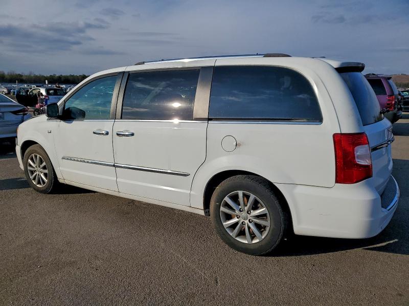 Photo 2 from auction – 2014 CHRYSLER TOWN AND C with VIN 2C4RC1CG3ER409944