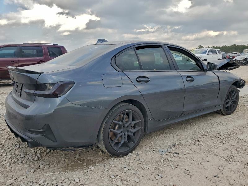 Photo 3 from auction – 2020 BMW 330I with VIN 3MW5R1J08L8B25674