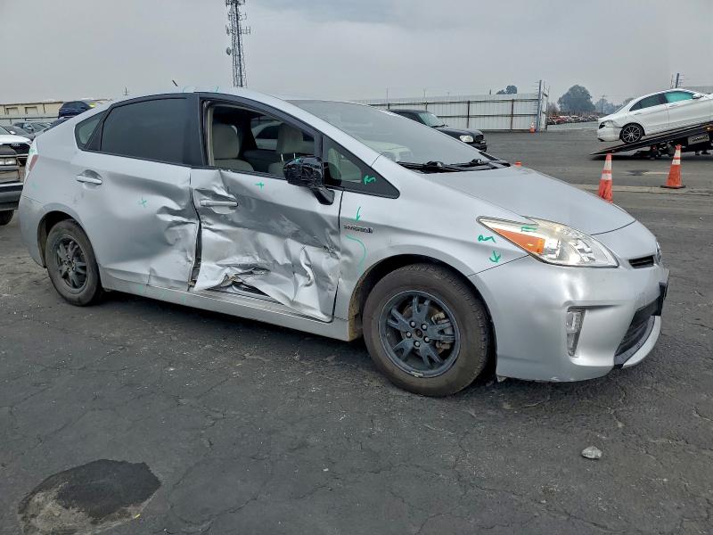 Zdjęcie 4 z aukcji – 2015 TOYOTA PRIUS z VIN JTDKN3DUXF0434945