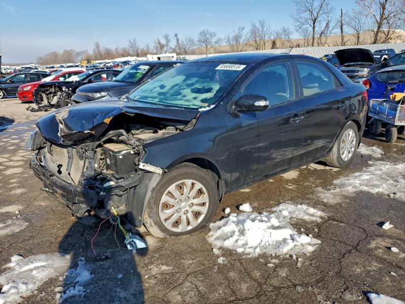 KIA FORTE EX 2010 con VIN KNAFU4A23A5050656 - Foto de la subasta