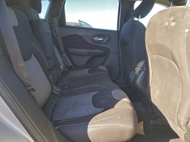 Foto 11 de la subasta – 2017 JEEP CHEROKEE con VIN 1C4PJMAB9HW515784