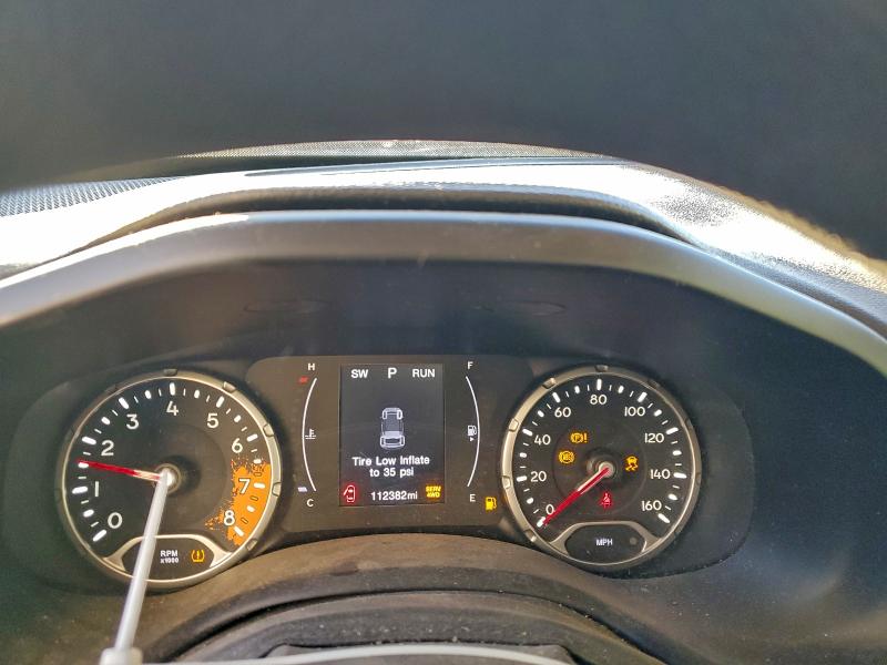 Photo 9 from auction – 2018 JEEP RENEGADE S with VIN ZACCJBAB0JPH84245