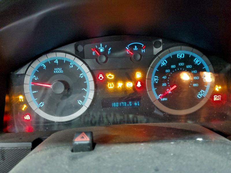 Photo 9 from auction – 2008 FORD ESCAPE LIM with VIN 1FMCU94158KB26228