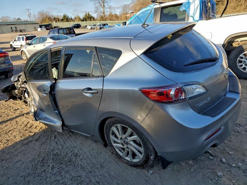 Photo 2 from auction – 2013 MAZDA 3 I with VIN JM1BL1L77D1720135