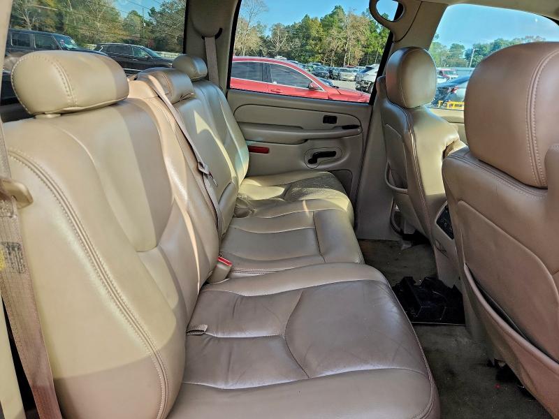Photo 10 from auction – 2004 CHEVROLET SILVERADO with VIN 2GCEK13TX41414196