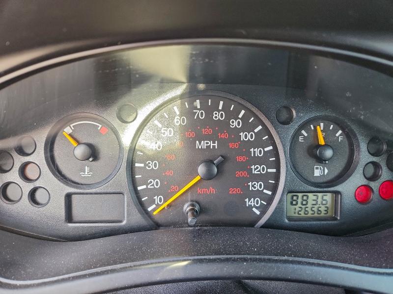 Photo 9 from auction – 2002 FORD FOCUS with VIN 1FAFP36372W146538