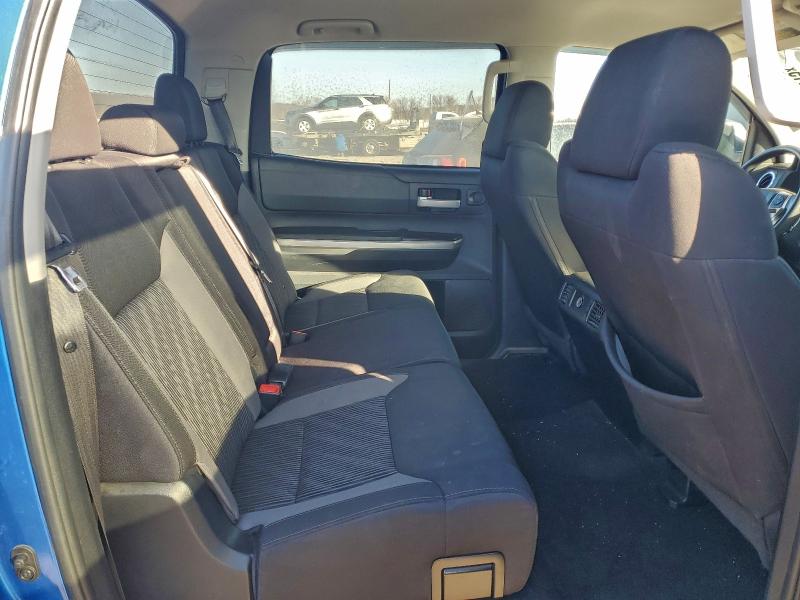 Photo 10 from auction – 2016 TOYOTA TUNDRA with VIN 5TFDW5F14GX546475