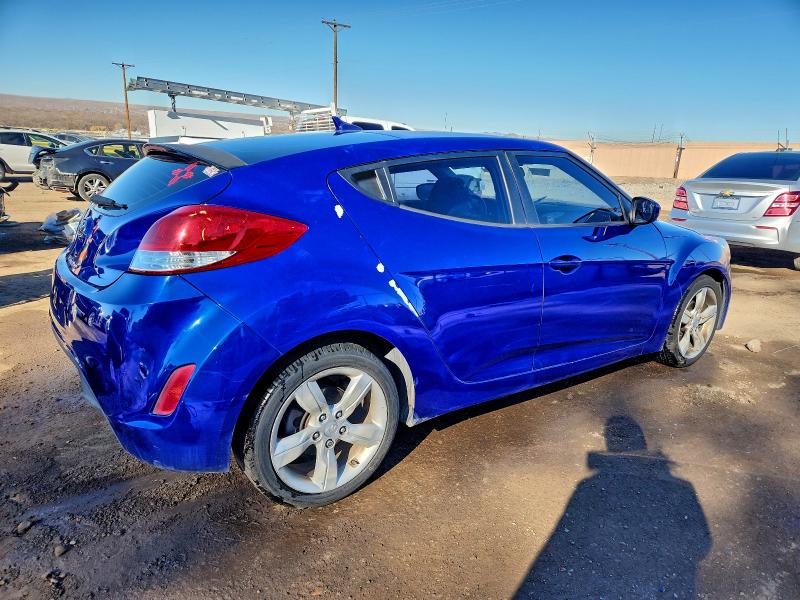 Photo 3 from auction – 2013 HYUNDAI VELOSTER with VIN KMHTC6ADXDU175326